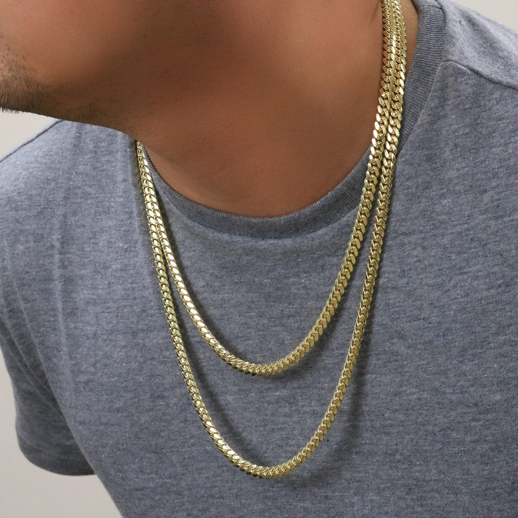 10k Yellow Gold Cuban Link Chain Necklace Q75997